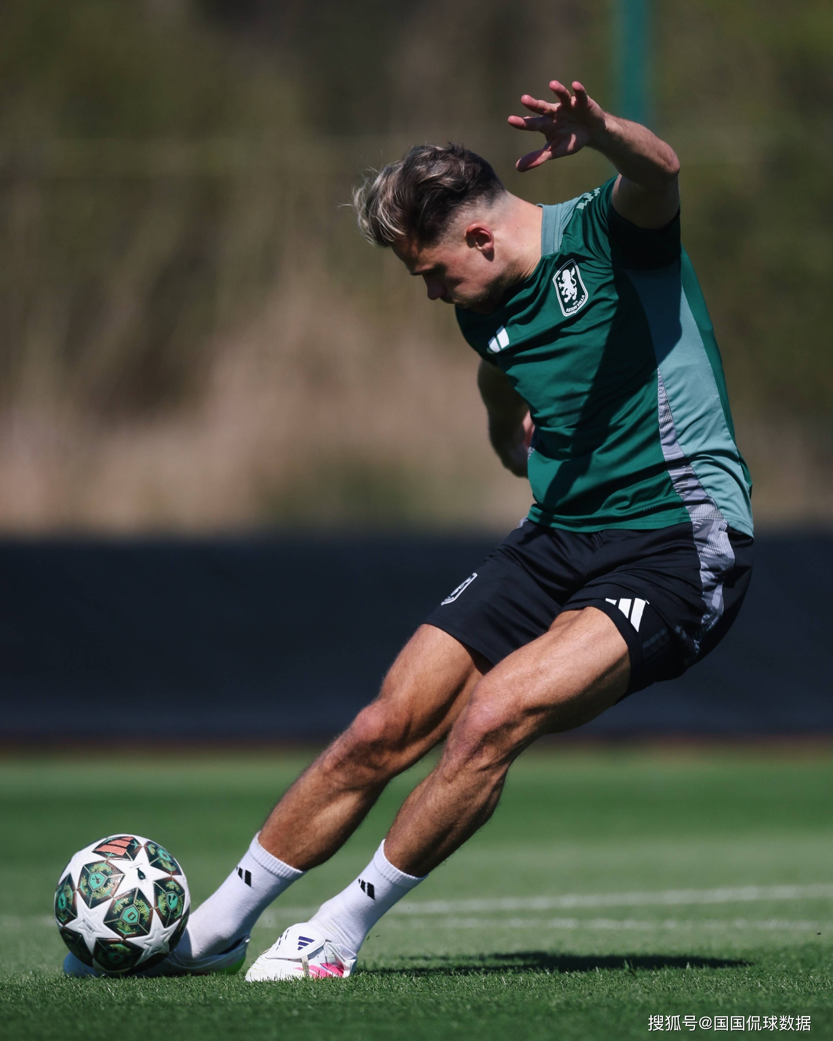 开云官网-包含阿斯顿维拉转会期完成体检赛前拉齐奥遗憾出局，媒体一致点评：毕尔巴鄂竞技围绕欧冠更衣室发声的词条